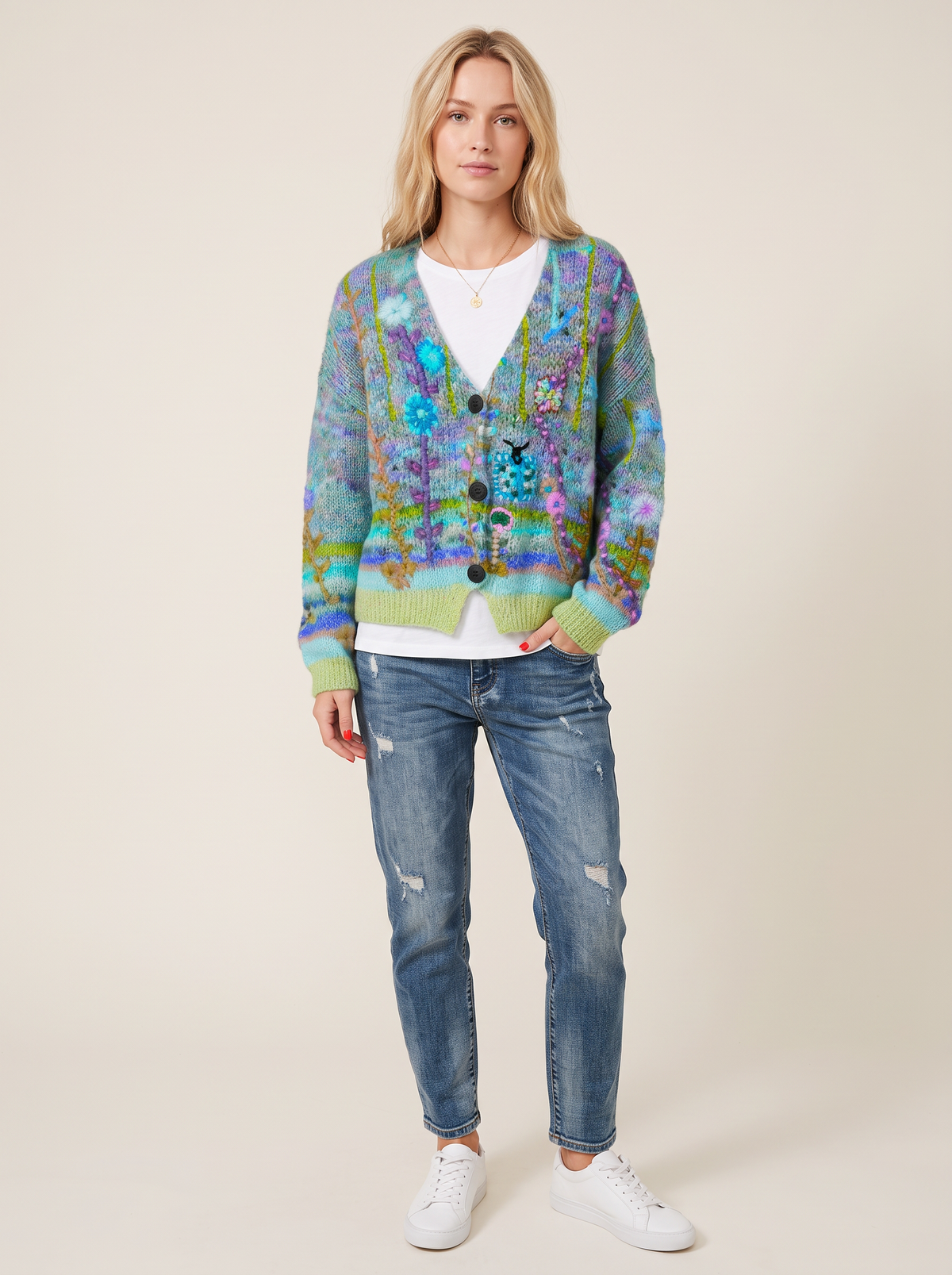 Floral Embroidered Knit Cardigan with V-Neck in Green