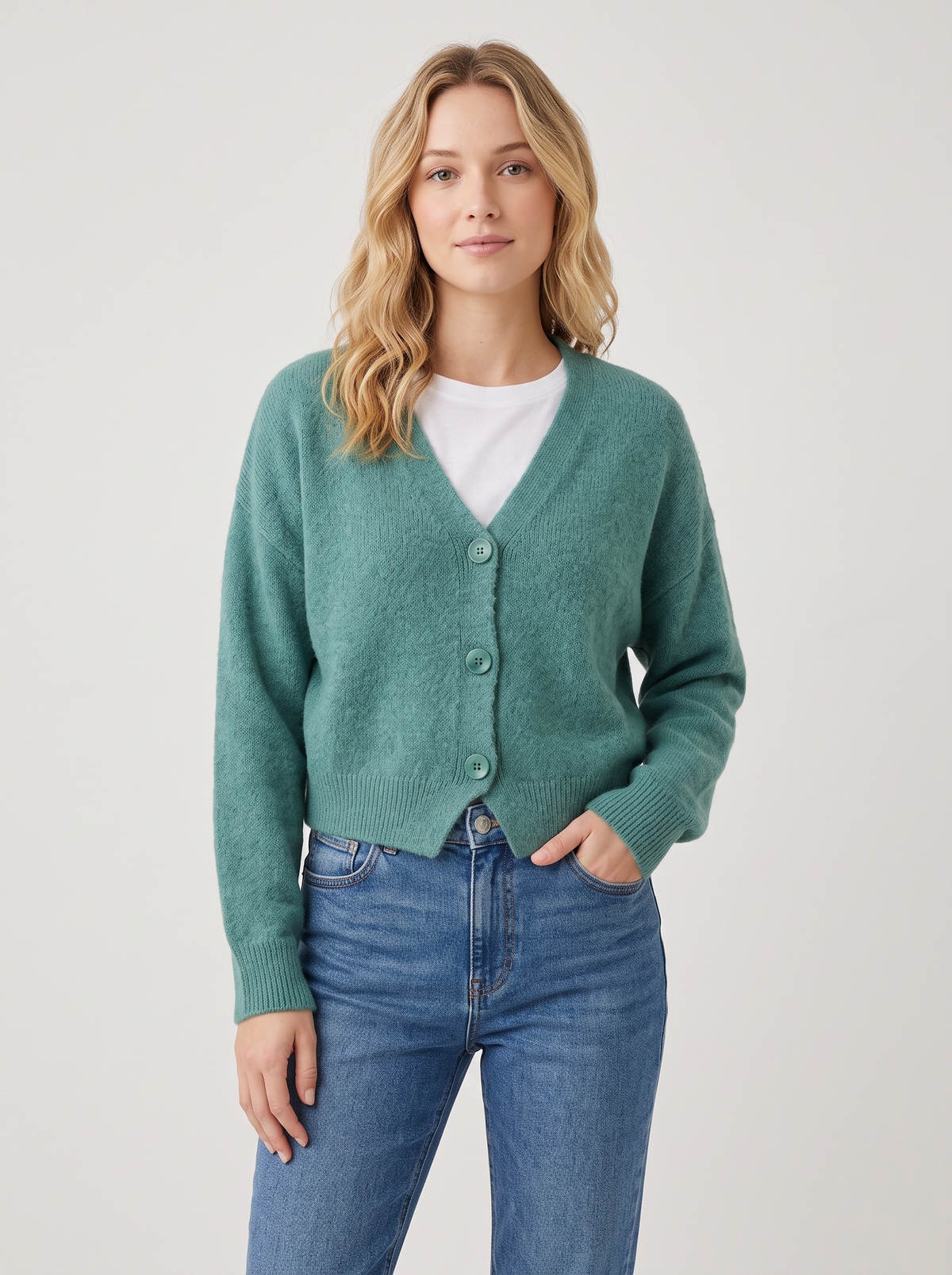 Cropped V-Neck Button Cardigan in Green