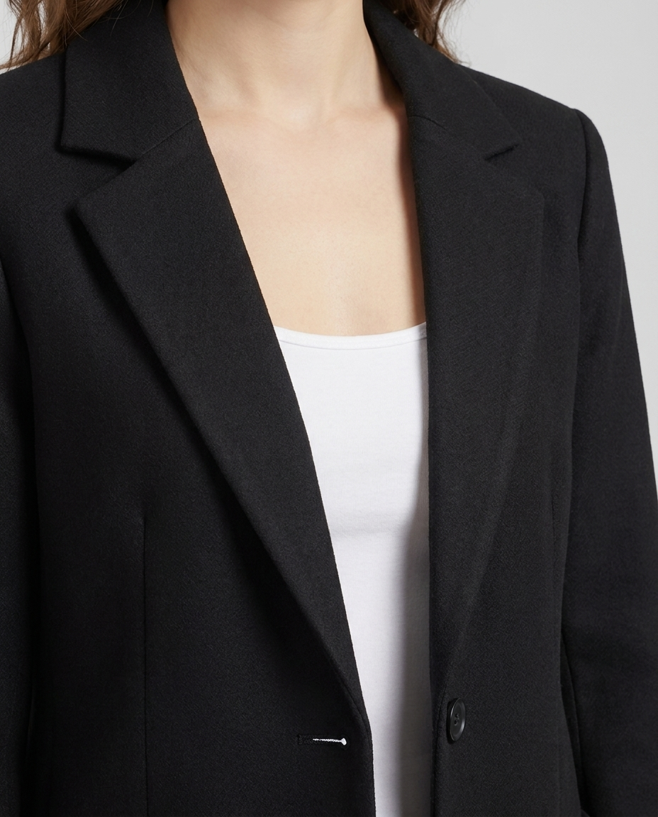 Long Blazer with Wide Lapel and Front Pockets - close-up of the fabric and detail